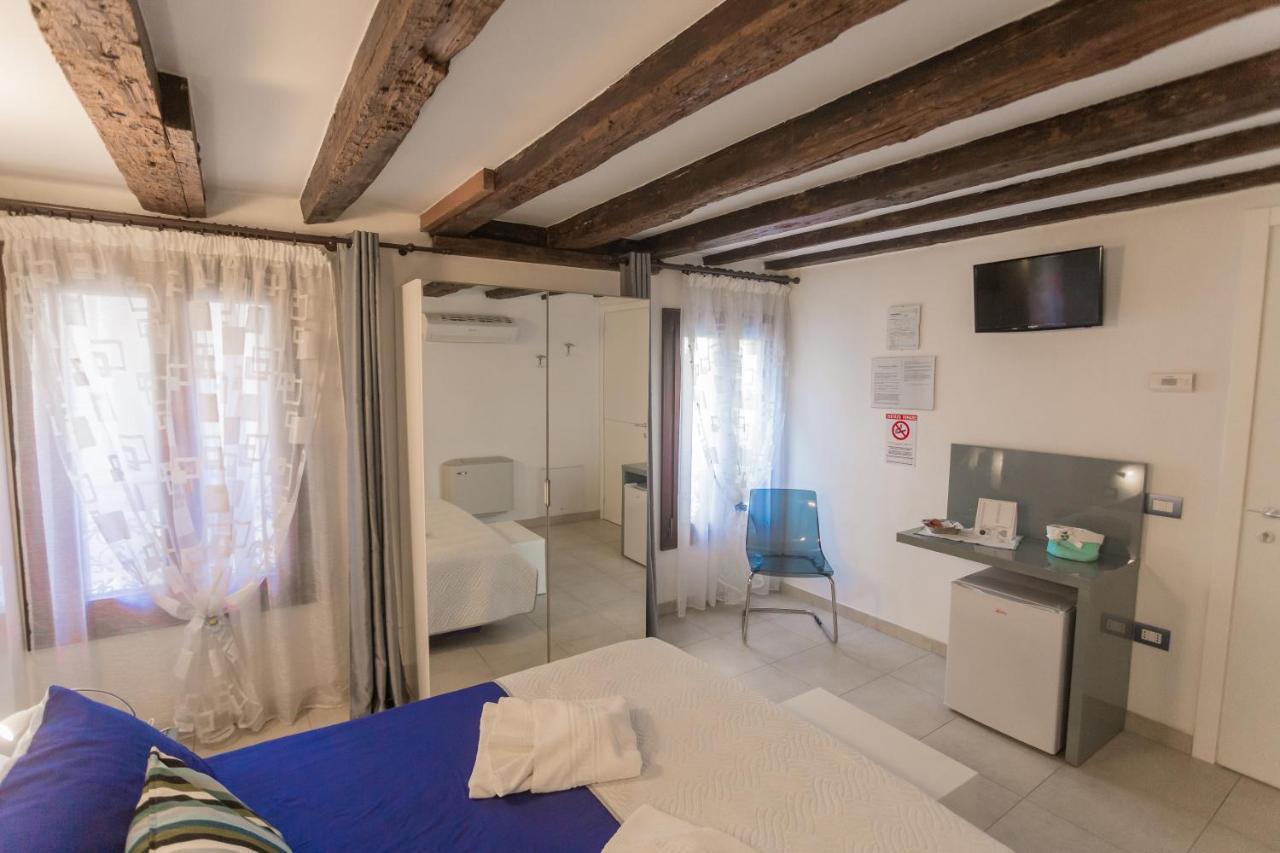 B&B Antico Orologio Chioggia Exteriör bild